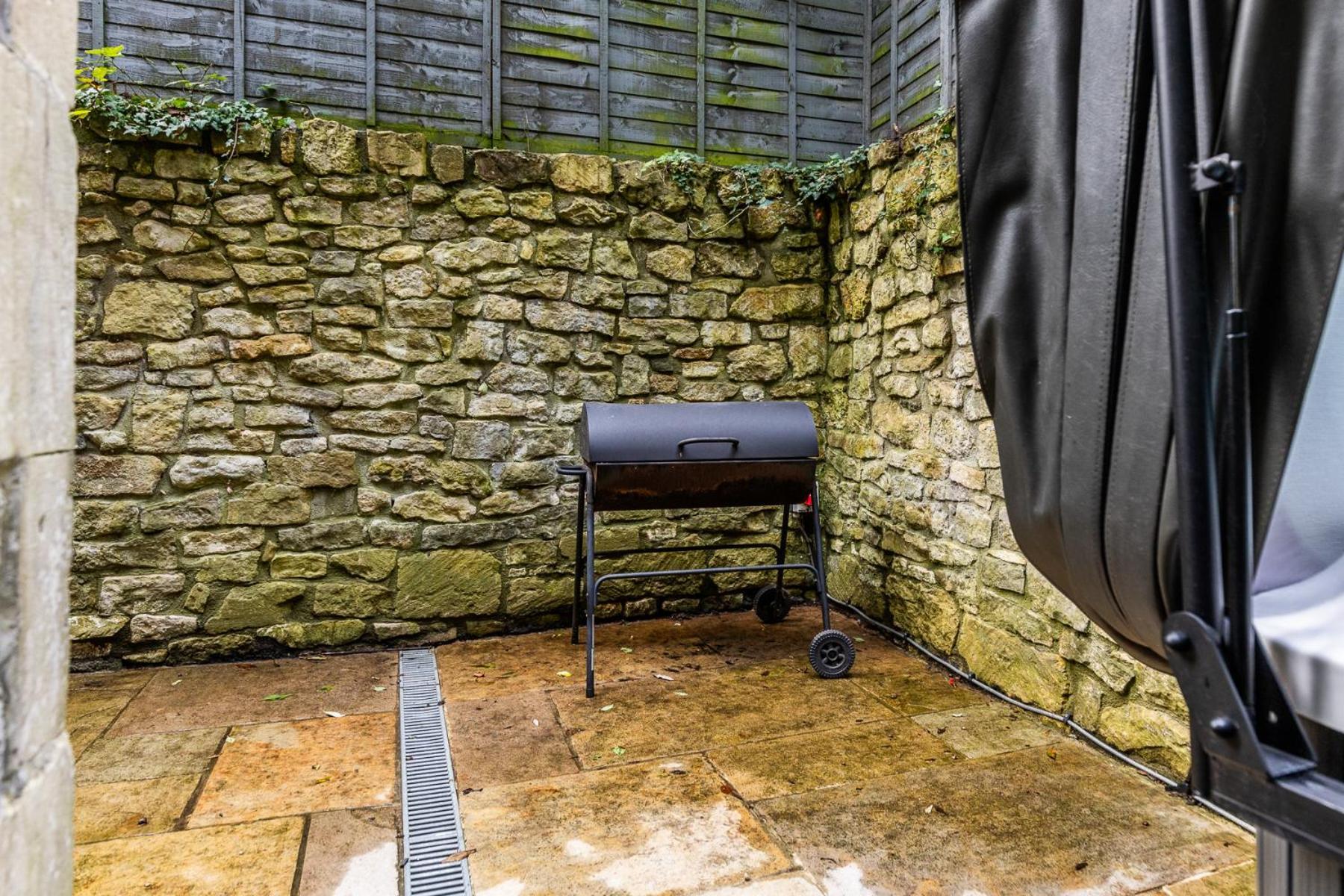 Locksbrook Lodge - Hot Tub - Spacious Outdoor Space Bath Eksteriør bilde